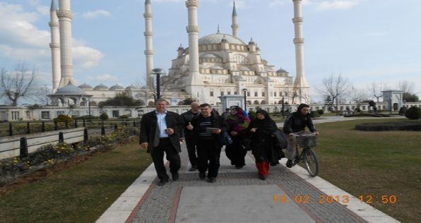 Bosnalı Yardım Elçileri Adanadaydı