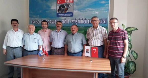 Eskişehir Damızlık Sığır Yetiştiricileri Birliğini Ziyaret Ettiler